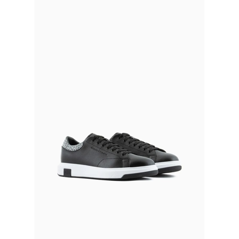 Armani Exchange Sneakers con retro a contrasto - Nero XUX123XV761100002