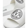 Versace Jeans Couture Ciabatte v-emblem - Bianco E72YA3SQ3-EZS192_E003